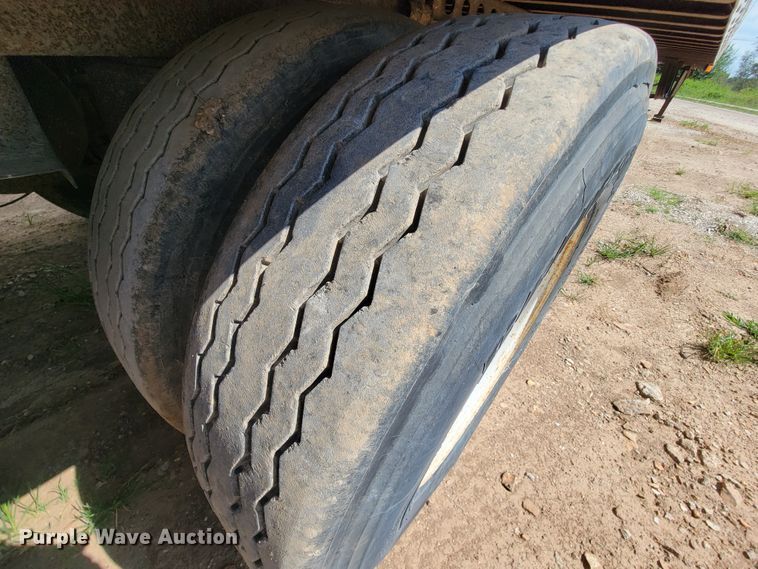 image for item KD9433 2000 Wabash  dry van trailer