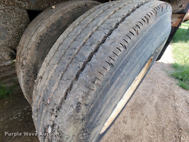 image for item KD9433 2000 Wabash  dry van trailer