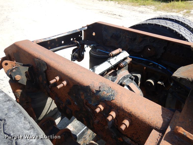 image for item KK9128 2007 Volvo VNL  semi truck