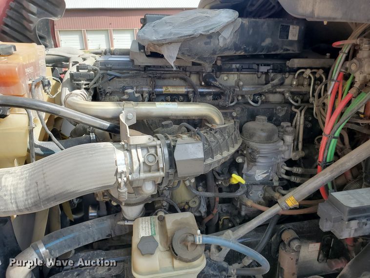 image for item KK9379 2013 Freightliner Cascadia 125  semi truck