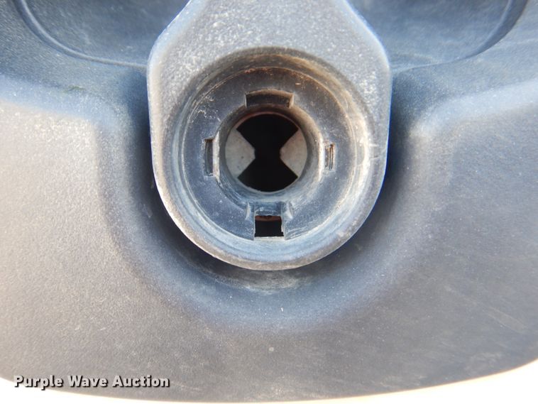 image for item KW9829 2005 International 7400  truck cab and chassis