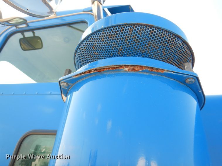 image for item KW9847 2008 Peterbilt 367  semi truck