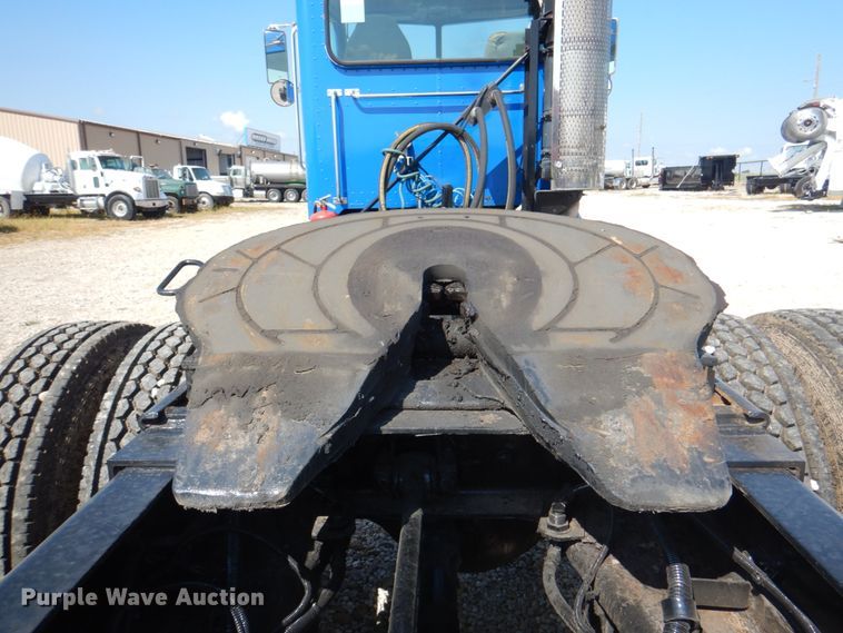 image for item KW9847 2008 Peterbilt 367  semi truck