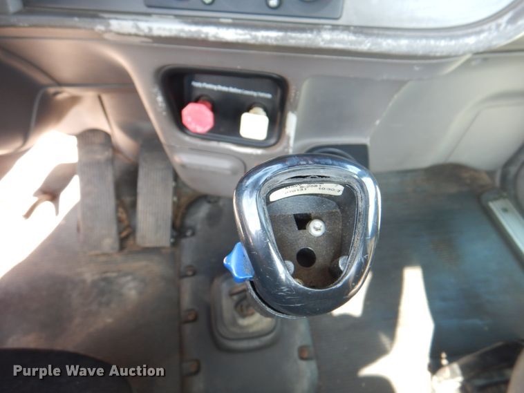 image for item KW9847 2008 Peterbilt 367  semi truck