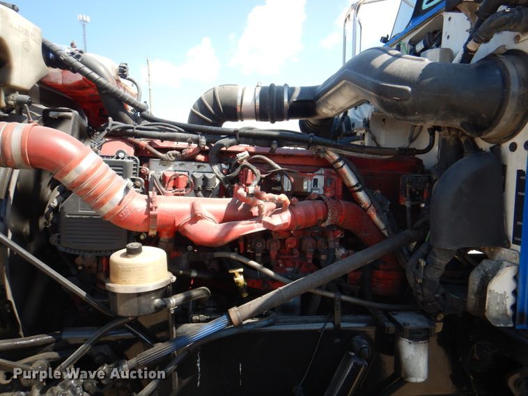 image for item KW9847 2008 Peterbilt 367  semi truck