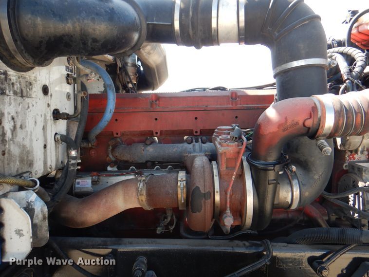 image for item KW9847 2008 Peterbilt 367  semi truck