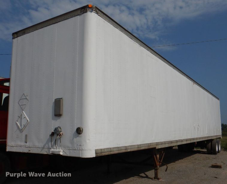 image for item KW9867 1995 Strick  dry van trailer