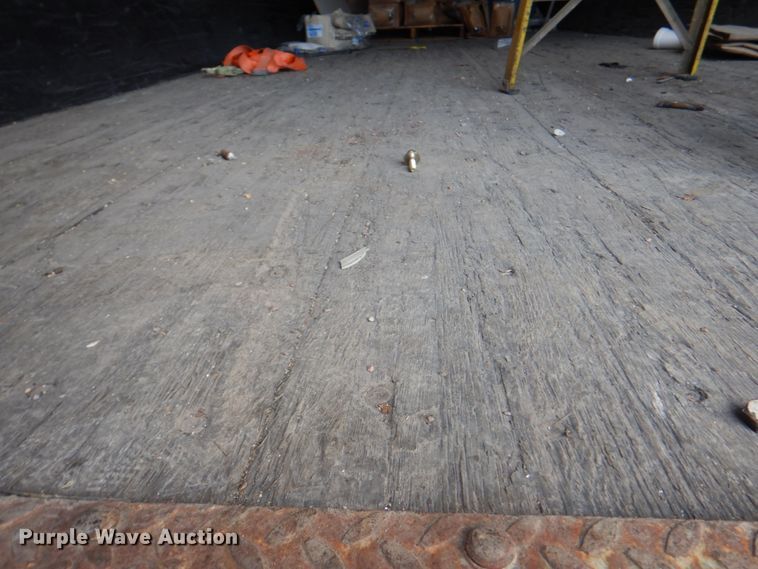 image for item KW9867 1995 Strick  dry van trailer