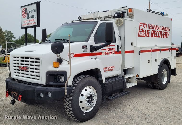 image for item BY9450 2009 GMC C7500  utility / service truck
