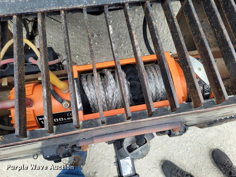 image for item BY9450 2009 GMC C7500  utility / service truck