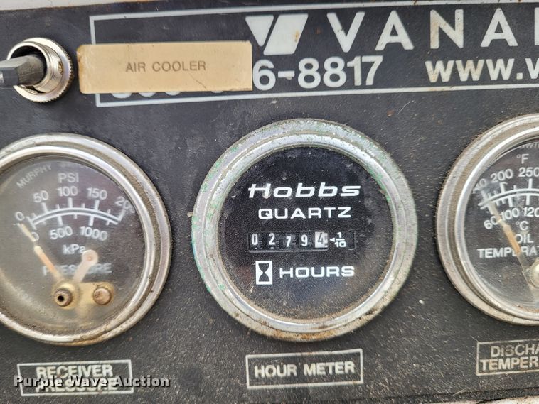 image for item BY9450 2009 GMC C7500  utility / service truck