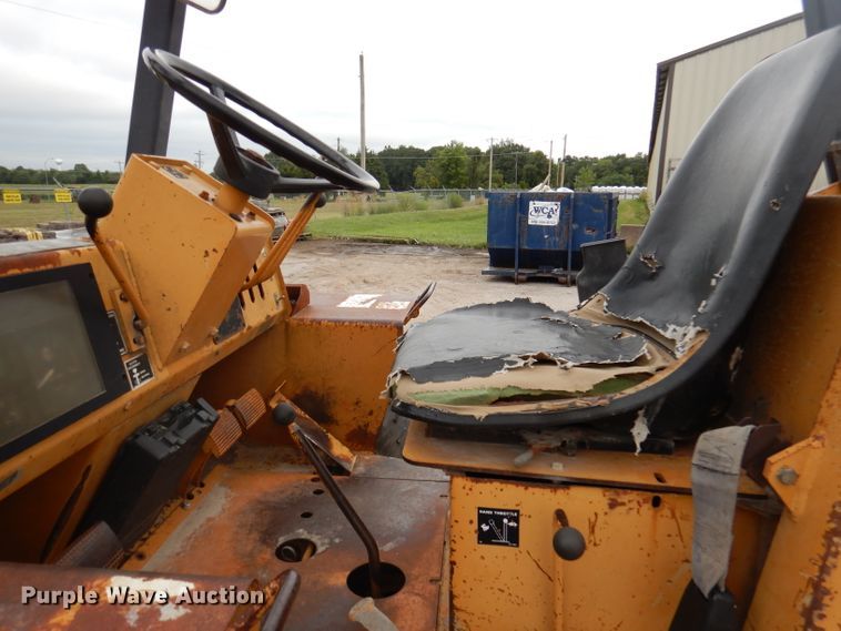 image for item DA5350 Case 586E  forklift