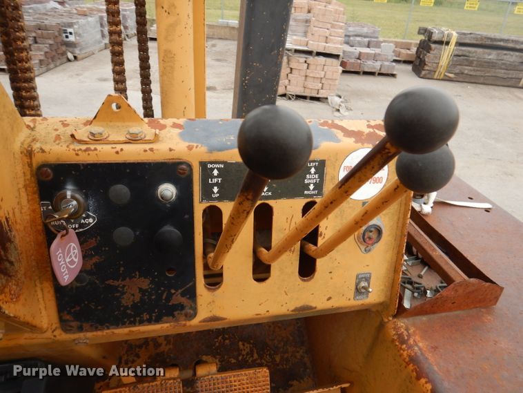 image for item DA5350 Case 586E  forklift