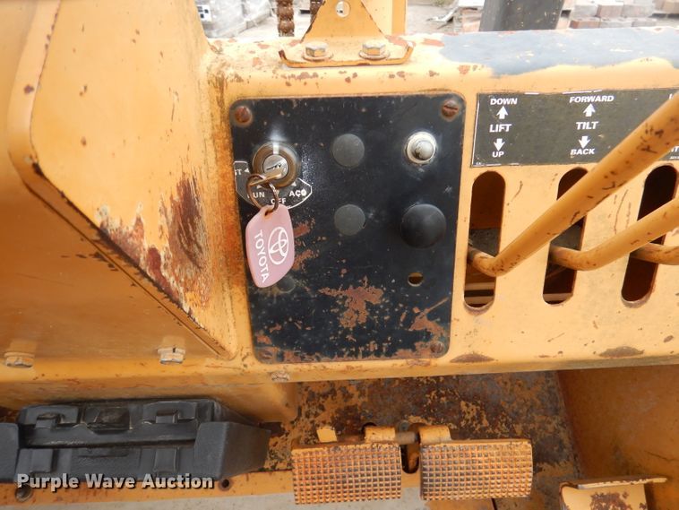 image for item DA5350 Case 586E  forklift