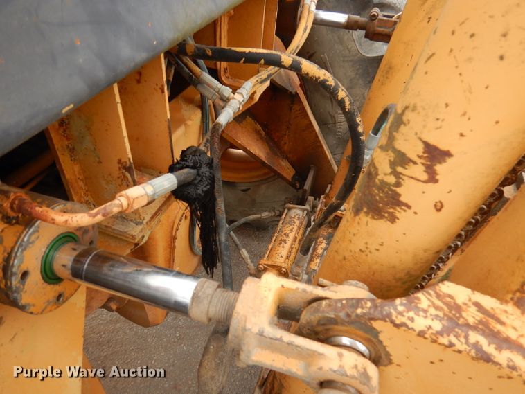 image for item DA5350 Case 586E  forklift