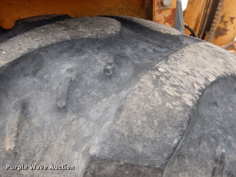 image for item DA5350 Case 586E  forklift