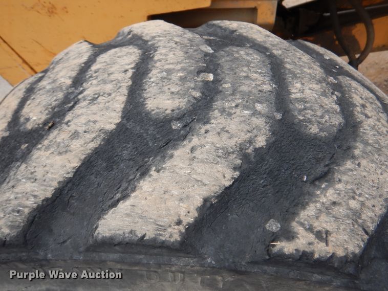 image for item DA5350 Case 586E  forklift