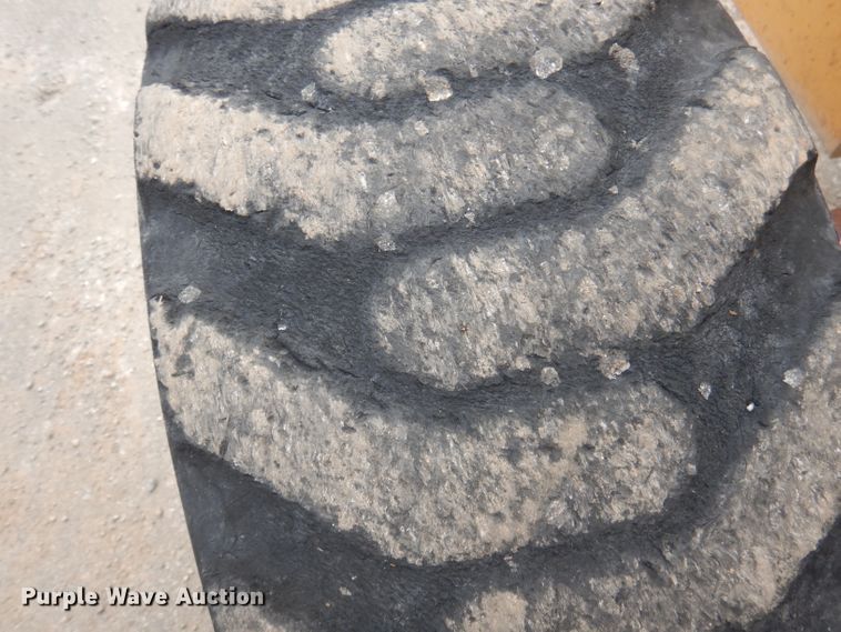 image for item DA5350 Case 586E  forklift