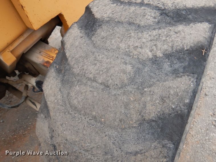 image for item DA5350 Case 586E  forklift