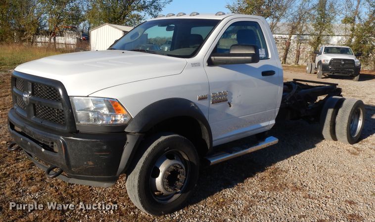 image for item DD6696 2016 Dodge Ram 5500  truck cab and chassis