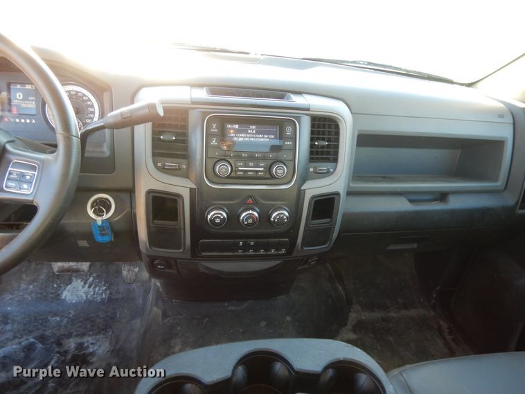 image for item DD6696 2016 Dodge Ram 5500  truck cab and chassis