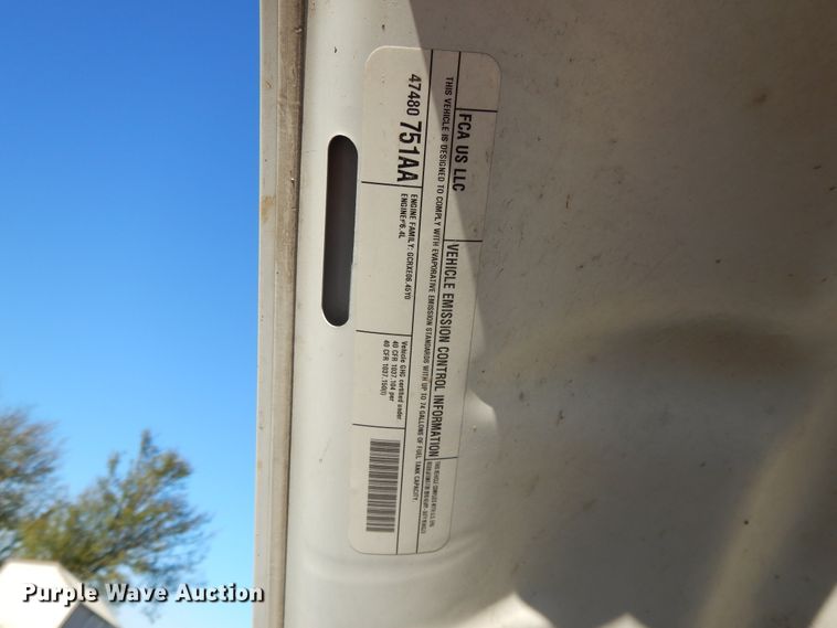 image for item DD6696 2016 Dodge Ram 5500  truck cab and chassis