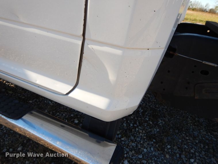 image for item DD6696 2016 Dodge Ram 5500  truck cab and chassis