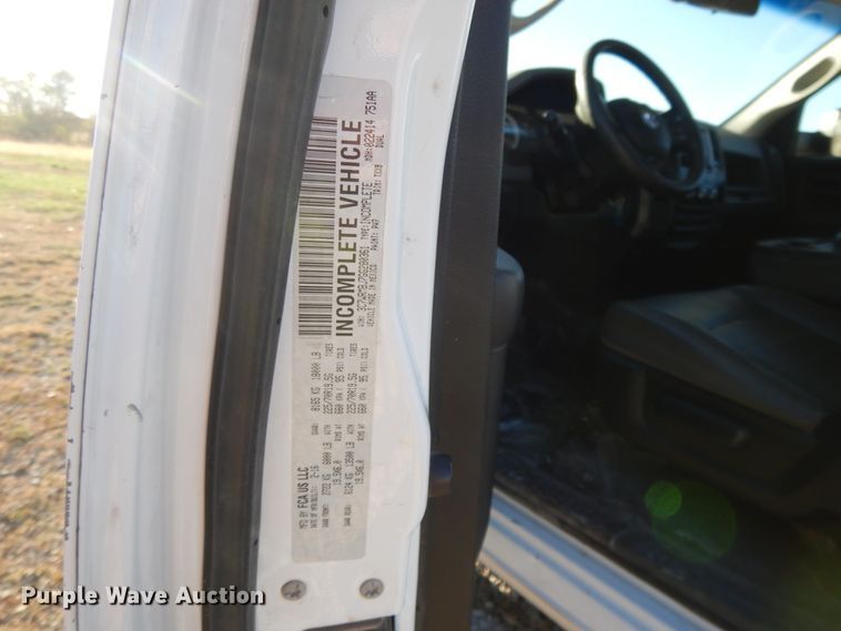 image for item DD6696 2016 Dodge Ram 5500  truck cab and chassis