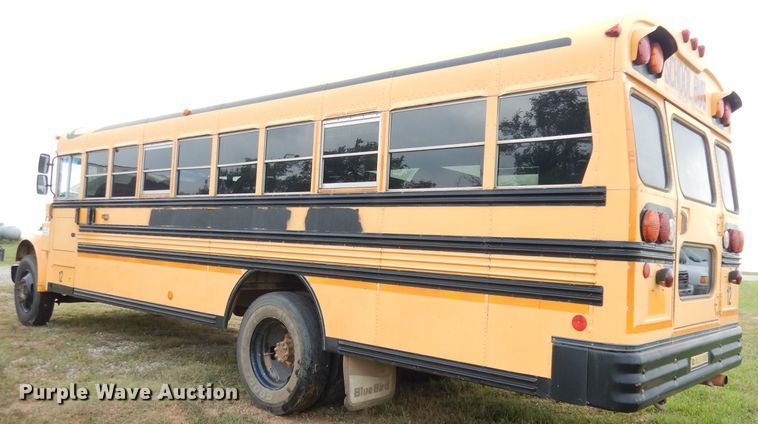 image for item DG0848 2001 International 3800  school bus