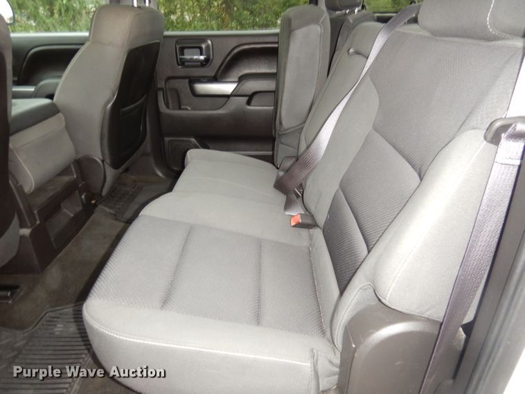 image for item DG0857 2015 Chevrolet Silverado 1500  Crew Cab pickup truck