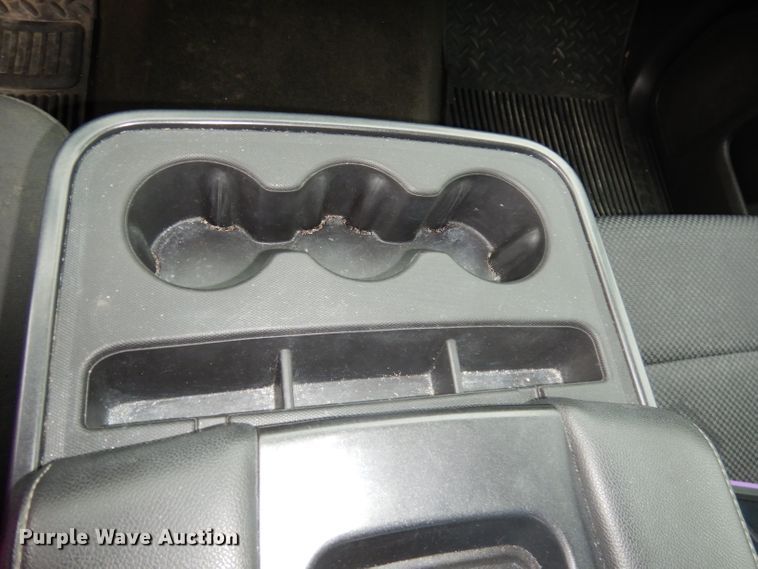 image for item DG0857 2015 Chevrolet Silverado 1500  Crew Cab pickup truck