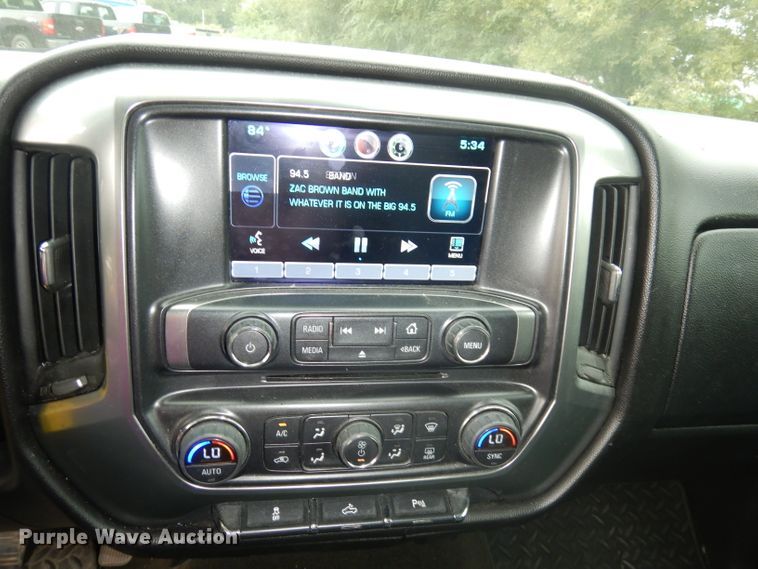 image for item DG0857 2015 Chevrolet Silverado 1500  Crew Cab pickup truck