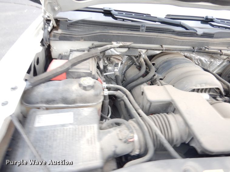 image for item DG0857 2015 Chevrolet Silverado 1500  Crew Cab pickup truck