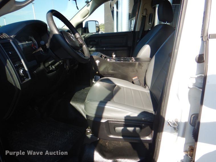 image for item DG1684 2014 Dodge Ram 1500  Quad Cab pickup truck