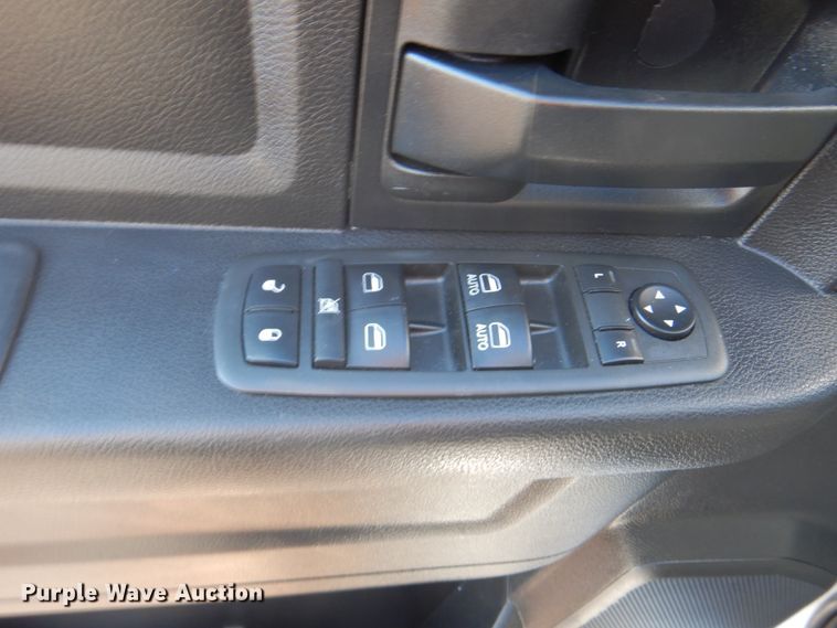 image for item DG1684 2014 Dodge Ram 1500  Quad Cab pickup truck