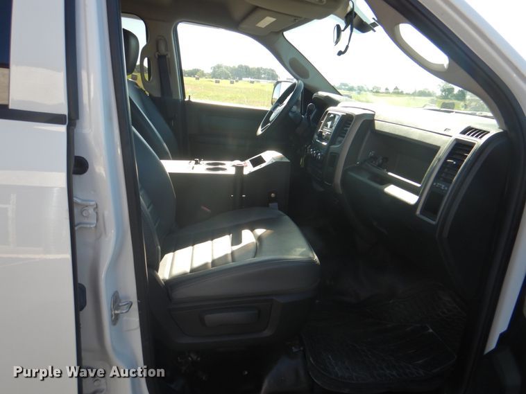 image for item DG1684 2014 Dodge Ram 1500  Quad Cab pickup truck