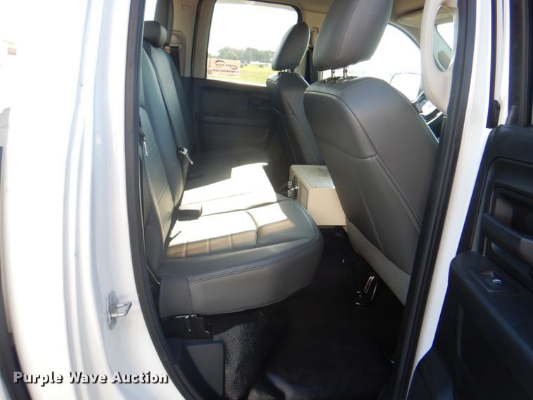 image for item DG1684 2014 Dodge Ram 1500  Quad Cab pickup truck