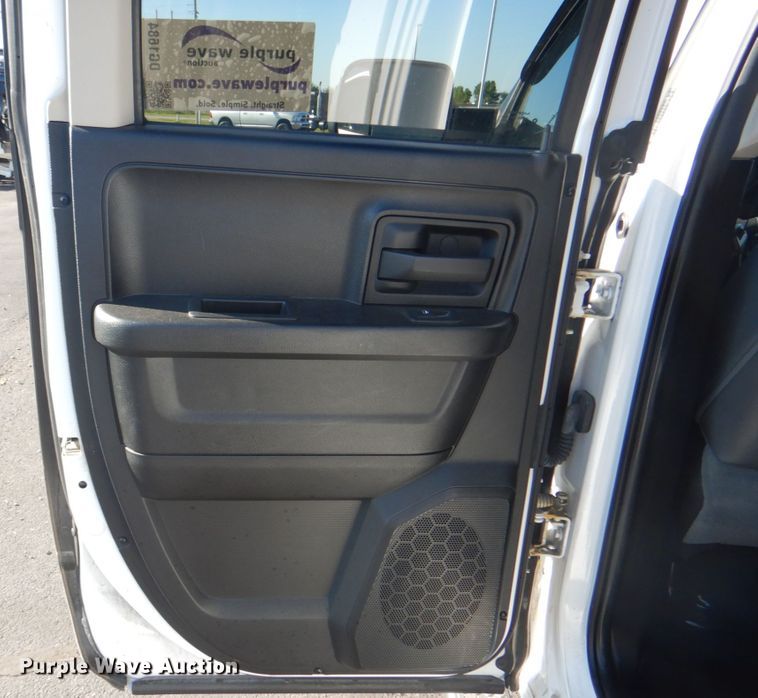 image for item DG1684 2014 Dodge Ram 1500  Quad Cab pickup truck