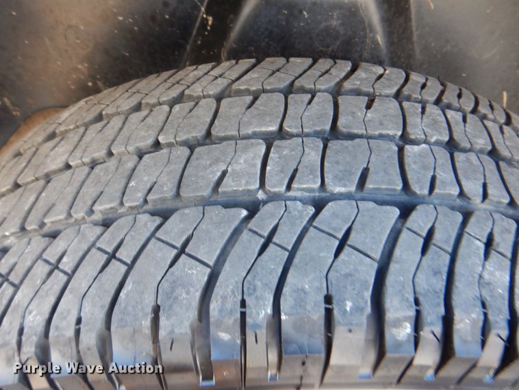 image for item DG1684 2014 Dodge Ram 1500  Quad Cab pickup truck