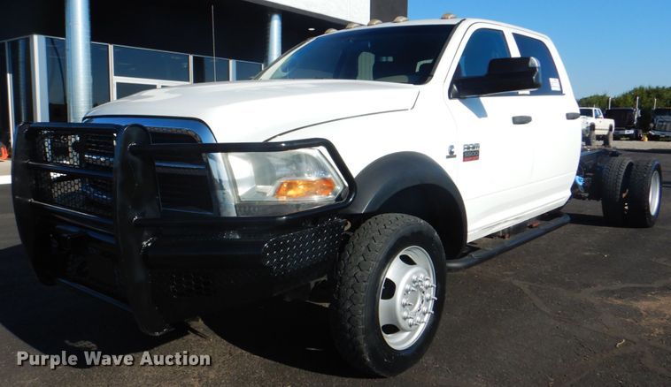image for item DG1685 2011 Dodge Ram 5500HD  Crew Cab truck cab and chassis