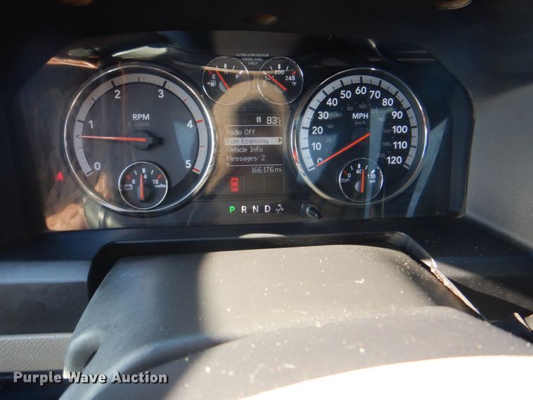 image for item DG1685 2011 Dodge Ram 5500HD  Crew Cab truck cab and chassis