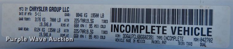 image for item DG1685 2011 Dodge Ram 5500HD  Crew Cab truck cab and chassis