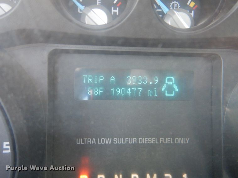 image for item DG1687 2011 Ford F450 Super Duty XL  truck cab and chassis