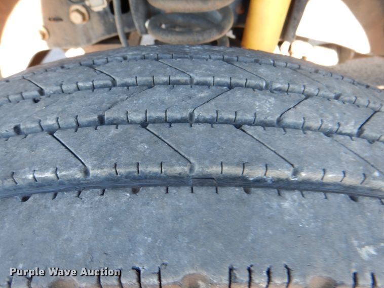 image for item DG1687 2011 Ford F450 Super Duty XL  truck cab and chassis