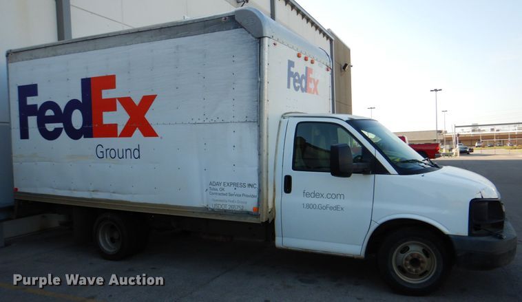 image for item DG1693 2009 Chevrolet Express 3500  box truck