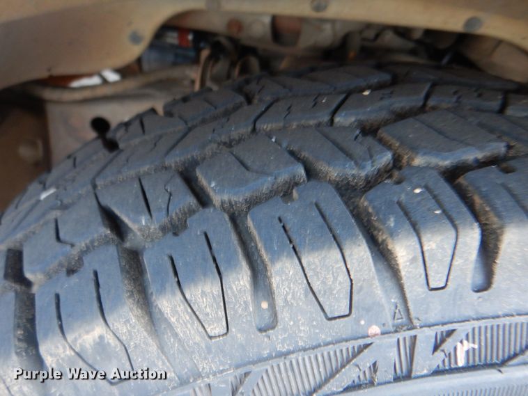 image for item DG1693 2009 Chevrolet Express 3500  box truck