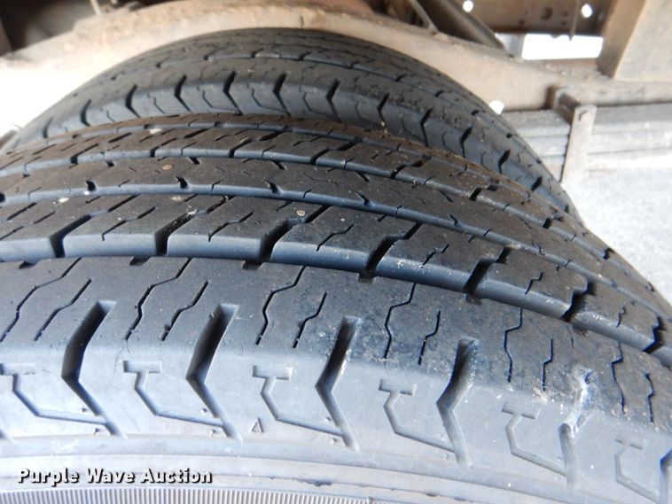 image for item DG1693 2009 Chevrolet Express 3500  box truck