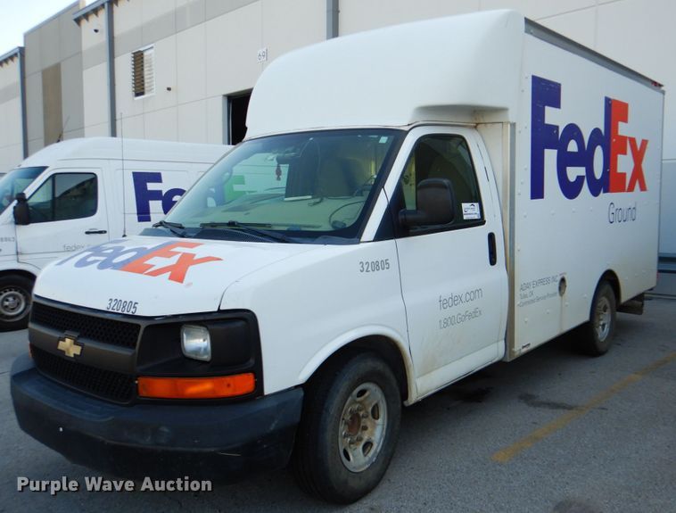 image for item DG1694 2014 Chevrolet Express G3500  box truck