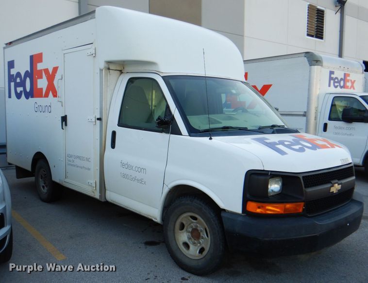 image for item DG1694 2014 Chevrolet Express G3500  box truck