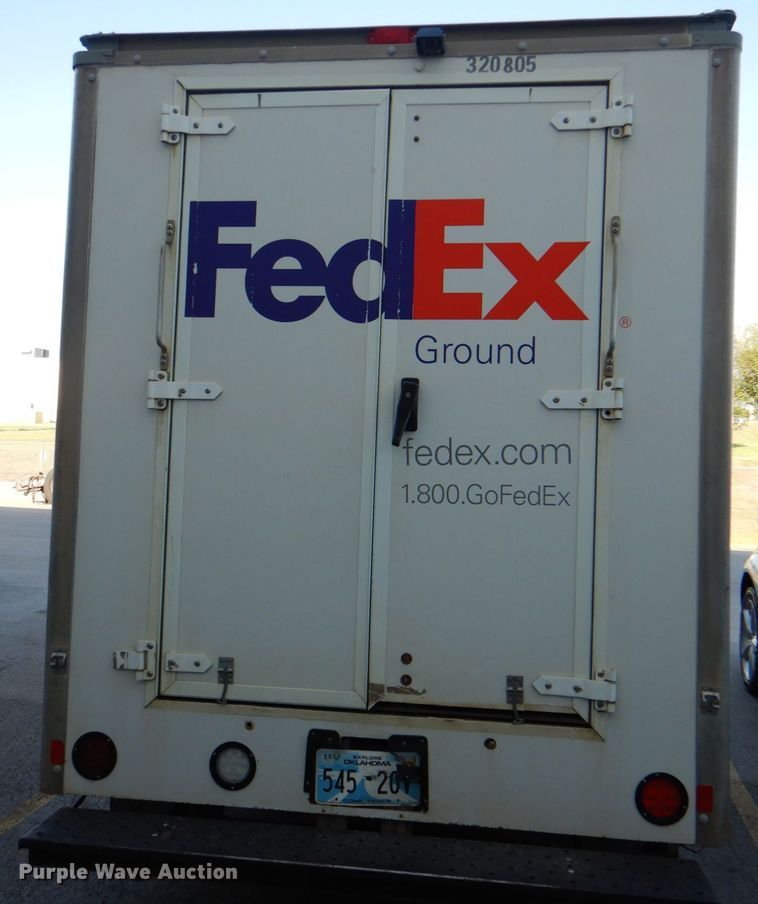 image for item DG1694 2014 Chevrolet Express G3500  box truck